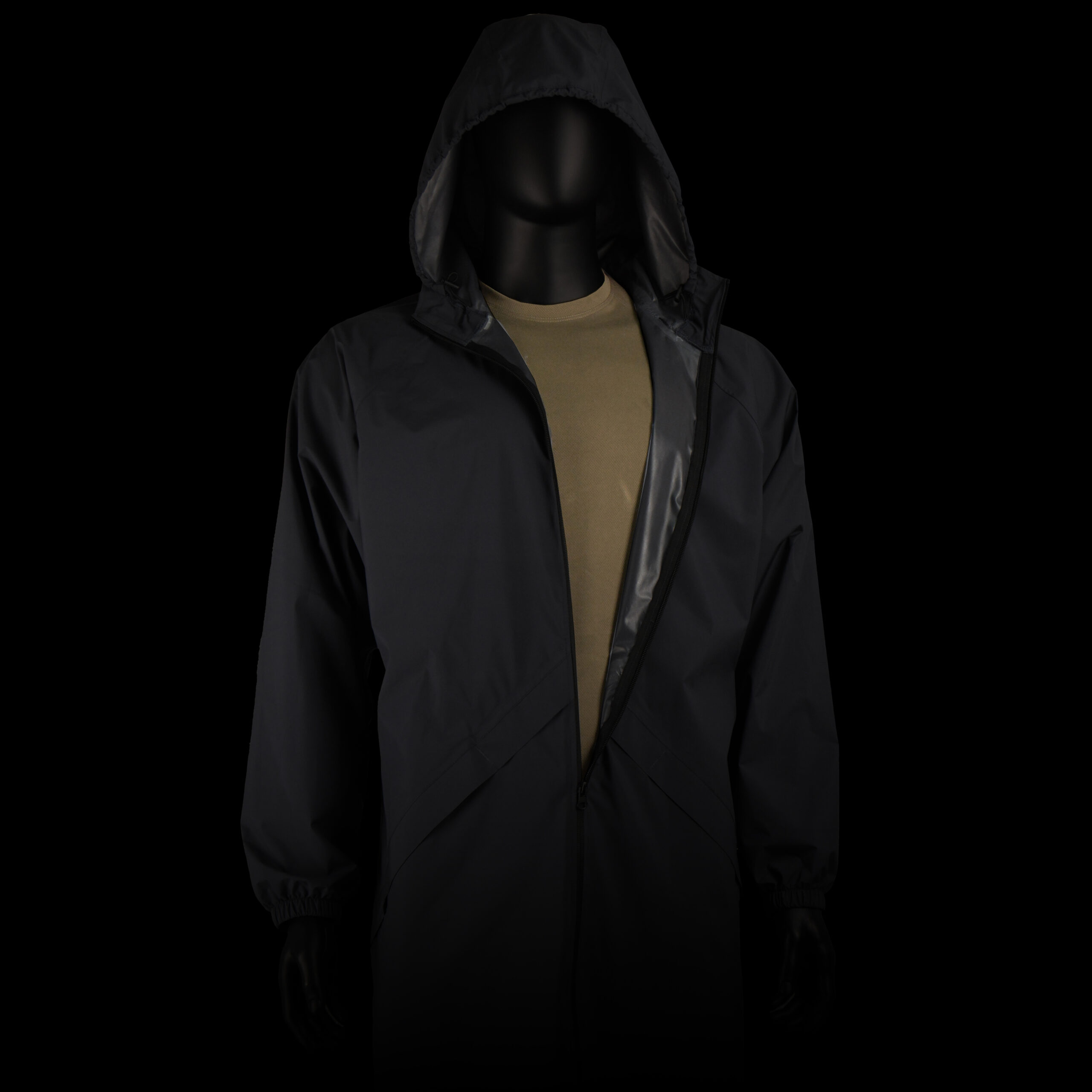 plashch-dozhdevik-rainmax-chernyy-membrana