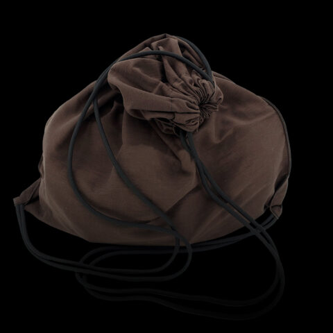 sumka-dlya-veshchey-na-utyazhkah-53h47sm-1 sumka-dlya-veshchey-na-utyazhkah-53h47sm-1